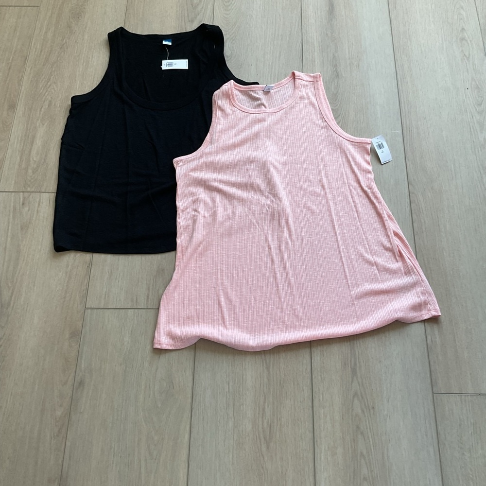 Set of 2 - Old Navy Black and Pink Tank Tops